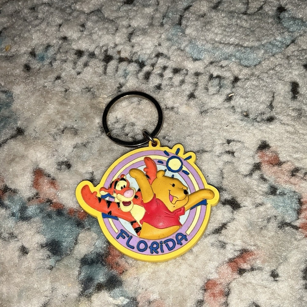 Vintage Disney Tigger Winnie The Pooh Florida Y2K 90s Rubber Keychain